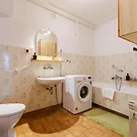 Apartment Pod Mewa *